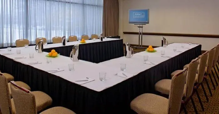 Hotel Hyatt Regency Near Naperville 3*