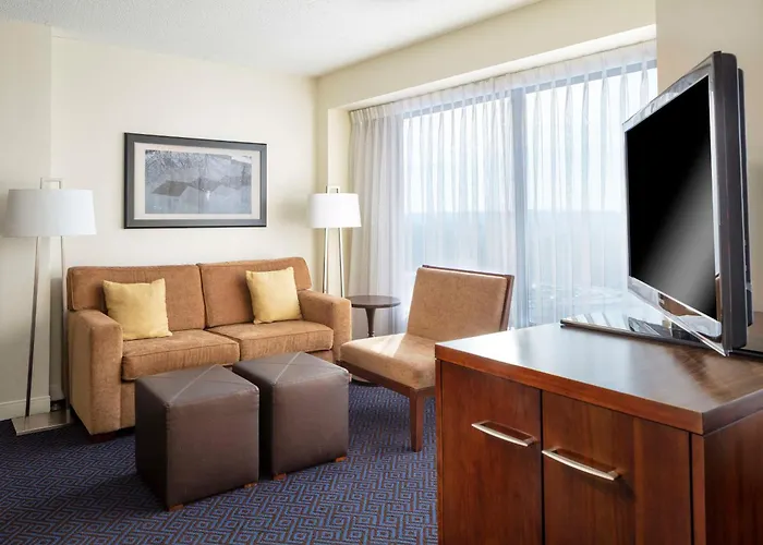 Hyatt Regency Near Naperville 3* Lisle