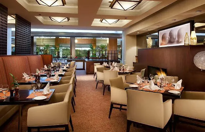 Hyatt Regency Near Naperville Hotel 3*